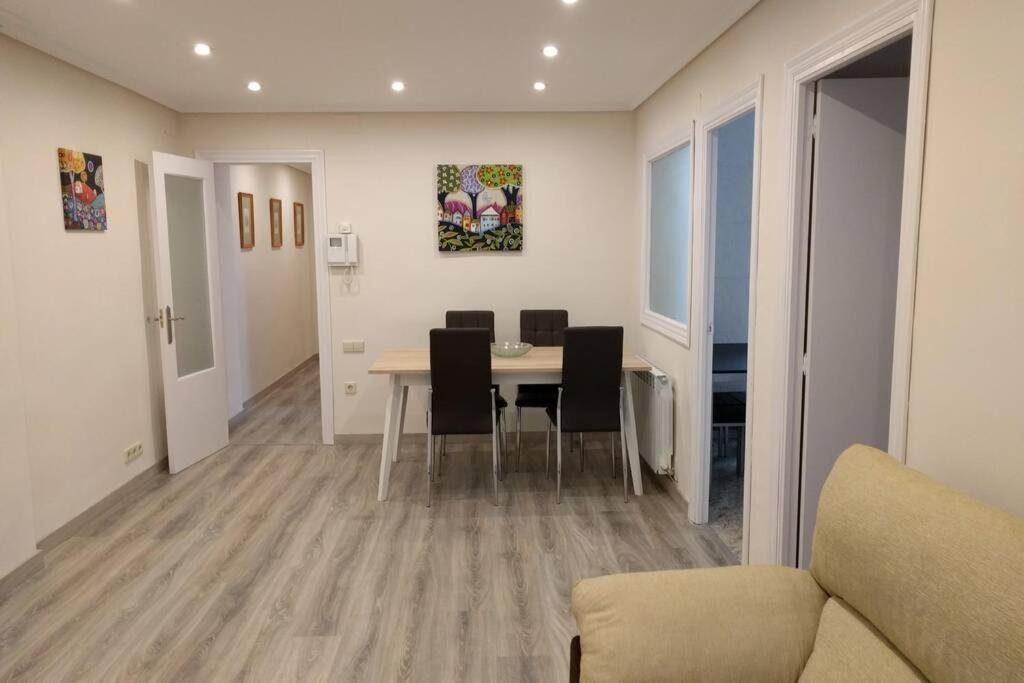 Agradable, Luminoso, Wifi, Junto Al Ayuntamiento Apartment Logrono Exterior photo