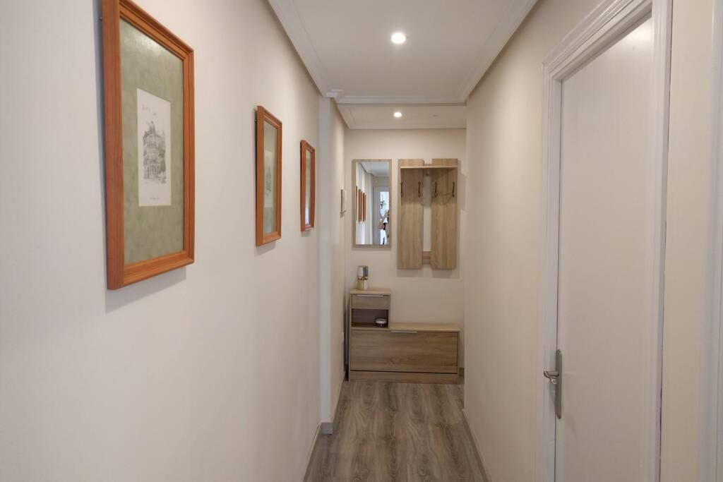 Agradable, Luminoso, Wifi, Junto Al Ayuntamiento Apartment Logrono Exterior photo